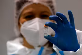 WHO cấp phép sử dụng khẩn cấp vaccine ngừa COVID-19 của Sinopharm.