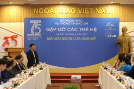 Quang cảnh buổi gặp mặt. (Ảnh: Văn Điệp/TTXVN)