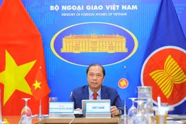 Thứ trưởng Bộ Ngoại giao Nguyễn Quốc Dũng tham dự Hội nghị. (Ảnh: Minh Đức/TTXVN)