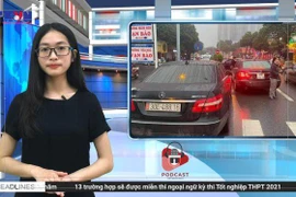 [Audio] Hết Mercedes lại đến Porsche trùng biển số 'chạm mặt' trên phố