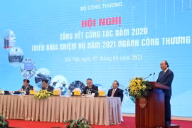 Thủ tướng Nguyễn Xuân Phúc phát biểu chỉ đạo. (Ảnh: Thống Nhất/TTXVN)