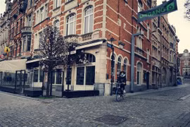 Một góc phố trung tâm thành phố Louvain, Vương quốc Bỉ. (Ảnh: Đức Hùng/TTXVN)