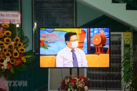 Chương trình Chào năm học mới được phát qua sóng truyền hình. (Ảnh: Văn Dũng/TTXVN)