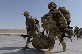 Binh sỹ Anh được triển khai tại Kandahar, Afghanistan, ngày 27/10/2014. (Ảnh: AFP/TTXVN)