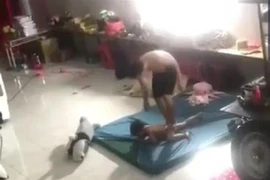 Hình ảnh được cắt từ clip. (Ảnh: TTXVN phát)