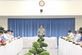 Thủ tướng Phạm Minh Chính phát biểu chỉ đạo tại buổi làm việc. (Ảnh: Công Phong/TTXVN)