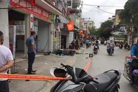 Công an Hải Phòng khám nghiệm hiện trường vụ việc. (Nguồn: Báo Thanh Niên)