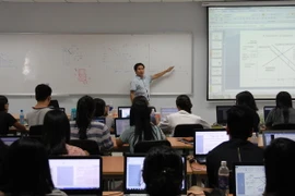 Một lớp học của sinh viên Trường Đại học Việt Đức. (Ảnh: Hải Âu/TTXVN)
