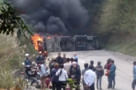 Hiện trường vụ tai nạn. (Ảnh: TTXVN phát)