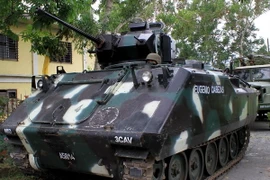 Binh sỹ Philippines tham gia chiến dịch truy quét khủng bố tại thị trấn Butig. (Nguồn: AFP/TTXVN)