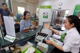 Vietcombank là 1 trong 2 ngân hàng đáp ứng theo tiêu chuẩn Thông tư 41/2016/TT-NHNN sớm nhất. 
