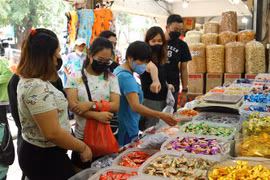 Indonesia dỡ bỏ hoàn toàn các biện pháp phòng dịch COVID-19