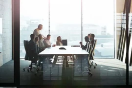 Mỹ: Lương của các giám đốc điều hành chạm mức cao kỷ lục