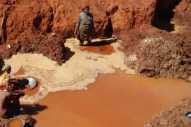 Burkina Faso: Các phần tử vũ trang tấn công mỏ vàng, 11 người tử vong