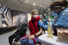 Nghiên cứu mở ra triển vọng bào chế vaccine phòng virus SARS-CoV-2 