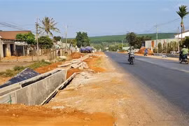 Tăng tốc thi công, đảm bảo an toàn khu vực dự án nâng cấp Quốc lộ 19