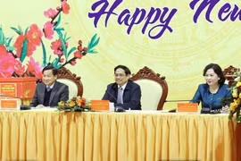 Thủ tướng Phạm Minh Chính thăm và chúc Tết ngành ngân hàng