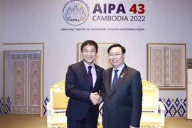 Những hoạt động trong ngày 21/11 của Chủ tịch Quốc hội Vương Đình Huệ