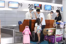 Kiều bào tại châu Âu mong sớm khôi phục đường bay quốc tế với Việt Nam