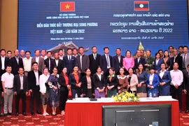 Việt Nam-Lào hướng tới mục tiêu kim ngạch thương mại đạt 2 tỷ USD