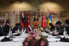 Quan chức Nga khẳng định đàm phán với Ukraine vẫn tiếp diễn 