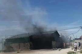 Đám cháy được dập tắt kịp thời. (Ảnh: TTXVN phát)