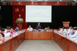 Đồng chí Trương Thị Mai, Ủy viên Bộ Chính trị, Bí thư Trung ương Đảng, Trưởng Ban Dân vận Trung ương phát biểu kết luận hội nghị. (Ảnh: Nguyễn Dân/TTXVN)