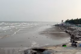 Công ty Cổ phần thép Hòa Phát Dung Quất sẽ được nhận chìm 15,39 triệu m3 chất nạo vét. Ảnh minh họa. (Ảnh: Thế Duyệt/TTXVN)