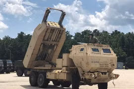 Hệ thống phóng rocket di động HIMARS. (Nguồn: defensenews.com)
