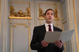 Thư ký thường trực Viện hàn lâm Thụy Điển Mats Malm công bố giải Nobel Văn học năm 2021 tại Stockholm, Thụy Điển, ngày 7/10. (Ảnh: AFP/ TTXVN)