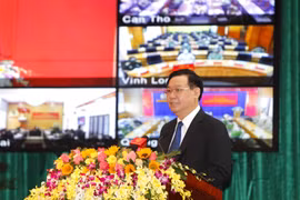 Chủ tịch Quốc hội Vương Đình Huệ phát biểu chỉ đạo. (Ảnh: Thanh Vũ/TTXVN)