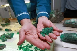 Nga phát hiện đá quý lạ có thuộc tính tương tự kim cương