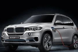 BMW X5 eDrive concept dùng động cơ xăng và motor điện