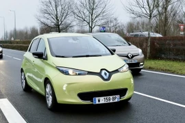 Renault thử nghiệm dự án xe tự lái có tên Next Two