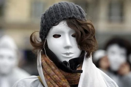 Nhật tăng cường bảo vệ nạn nhân của bạo lực gia đình