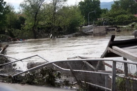 [Photo] Ít nhất 34 người chết trong trận lụt ở Bosnia-Herzegovia 