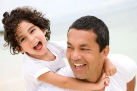 Italy: 45% ông bố bị bỏ rơi ngay trong gia đình mình