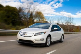 Hãng GM sắp tung ra mẫu Chevy Volt đời 2016 mới