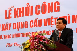 Đầu tư hơn 1.900 tỷ đồng xây dựng cầu Việt Trì mới