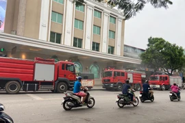 Hà Nội: Kịp thời dập tắt đám cháy tầng hầm Tràng Tiền Plaza