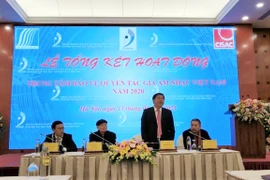 Nhạc sỹ Đinh Trung Cẩn phát biểu tại sự kiện. (Ảnh: Minh Thu/Vietnam+)