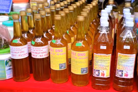 Mật ong bạc hà là đặc sản cao nguyên đá Hà Giang. (Ảnh: Hoài Thu/Vietnam+)