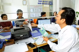 Phòng giao dịch Một cửa tại Bảo hiểm xã hội thành phố Pleiku (Gia Lai). (Ảnh: Dương Ngọc/TTXVN)
