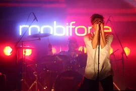 Chùm ảnh đêm nhạc Rockstorm "cháy" tại Đà Nẵng