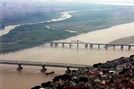 Hà Nội chưa nghiên cứu xây dựng hầm vượt sông Hồng