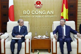Bộ trưởng Tô Lâm tiếp Tổng Thư ký Hội đồng An ninh quốc gia Nhật Bản Akiba Takeo. (Ảnh: Phạm Kiên/TTXVN)
