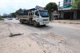 Quốc lộ 31 đã xuống cấp. (Ảnh: Tuấn Anh/TTXVN)
