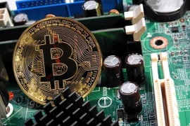 Biểu tượng đồng Bitcoin. (Nguồn: FORTUNE/TTXVN)