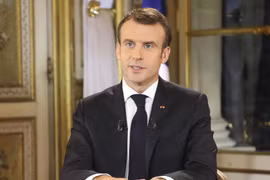 Tổng thống Pháp Emmanuel Macron gửi lời chúc mừng tới ông Biden. (Ảnh: AFP/TTXVN)