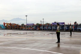 Khu vực Dự án thi công được bảo vệ nghiêm ngặt. (Ảnh: Nguyễn Sơn/TTXVN)